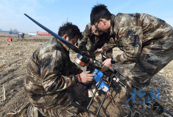山西运用无人机进行模拟林区火警全天候监控
