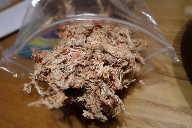 土豆扦插三角梅不靠谱，分享3个小窍门，插一盆活一盆