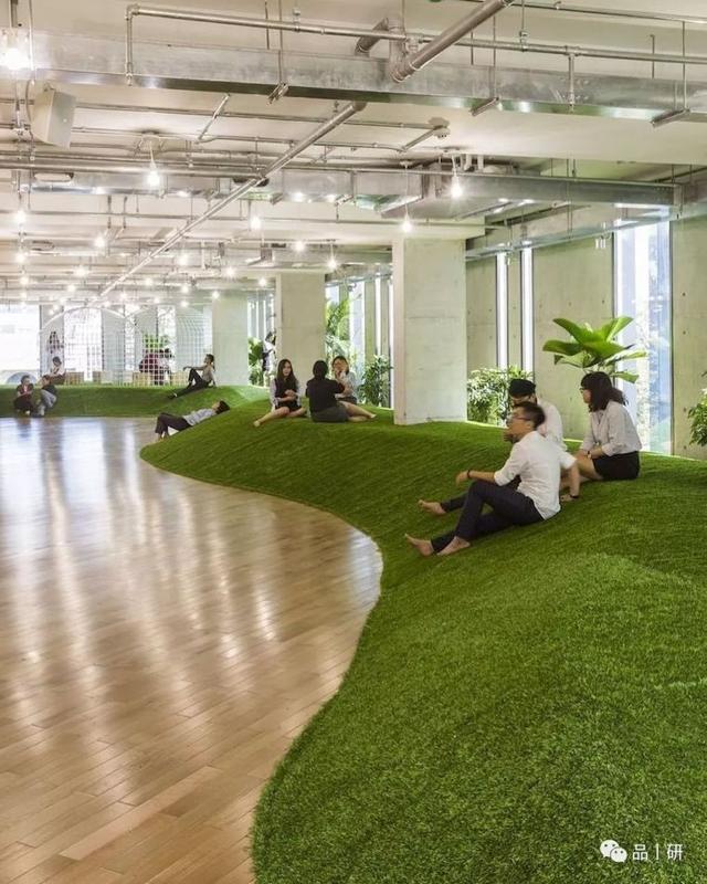 什么是景观人造草？人造草能替代自然草坪吗？