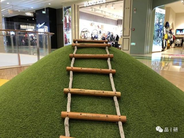 什么是景观人造草？人造草能替代自然草坪吗？