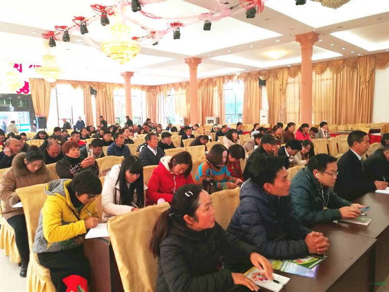 创新办会接地气 训会相融重实效 昆明宜良县园林商会召开会员大会