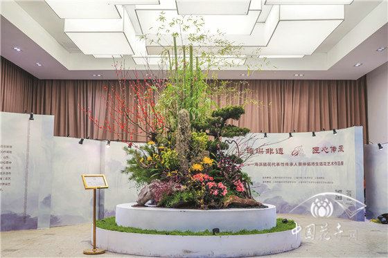 是她，也是中国花艺界的辉煌60年！ 蔡仲娟插花艺术60周年展上海举办 