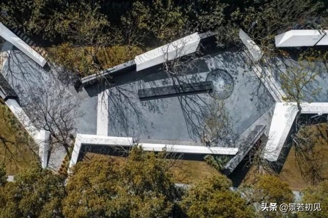 狭长空间怎么处理？来打个样