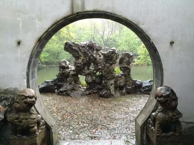 中日园林大对比，同样是如诗如画，你喜欢哪一种？