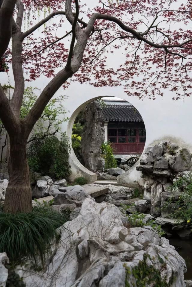 中日园林大对比，同样是如诗如画，你喜欢哪一种？