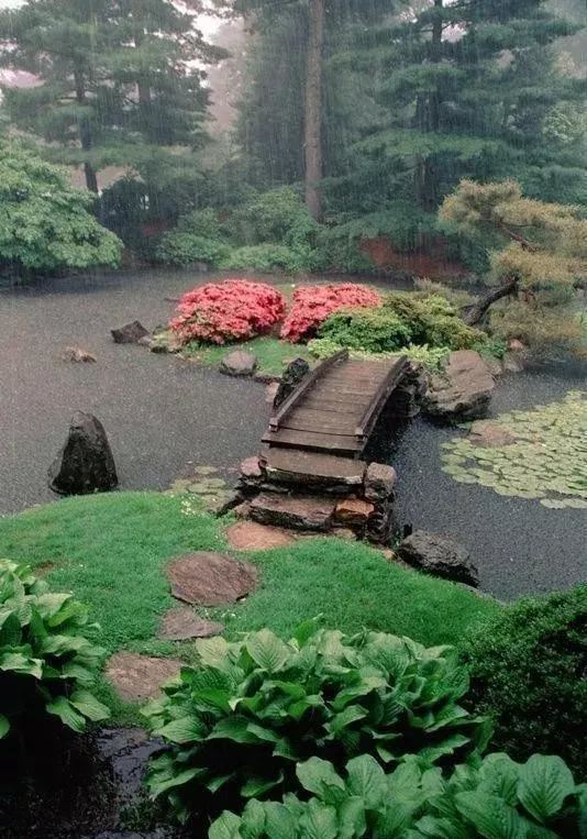 中日园林大对比，同样是如诗如画，你喜欢哪一种？