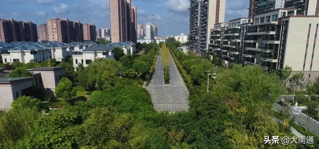 你好，请叫启东“国家园林城市”
