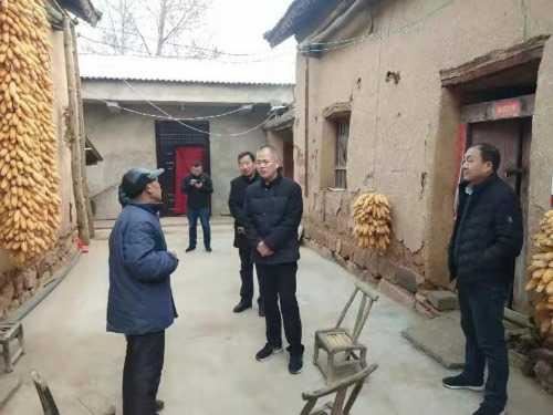 节前慰问暖人心 殷殷关怀显真情 济源林业局开展春节慰问送温暖活动