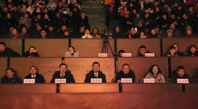 图强林业局举办“唱响新时代、欢乐过大年”迎新春文艺晚会
