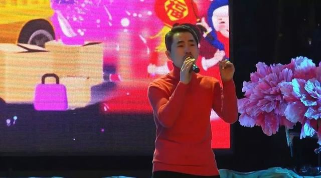 图强林业局举办“唱响新时代、欢乐过大年”迎新春文艺晚会