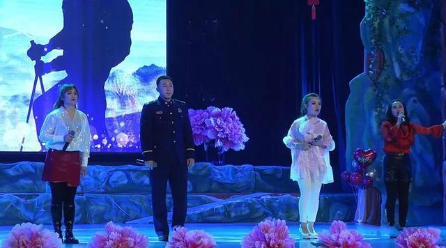 图强林业局举办“唱响新时代、欢乐过大年”迎新春文艺晚会