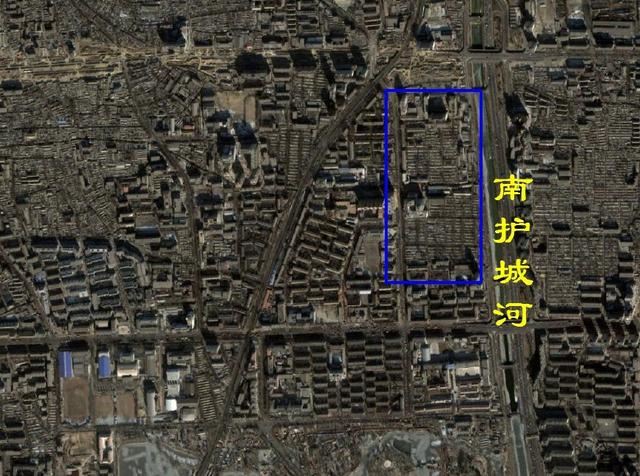 北京老崇文区南护城河一带不同于老北京风格：高楼林立绿化充分