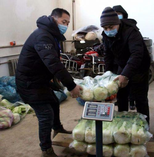 阿木尔林业局平价蔬菜满足职工“菜篮子”
