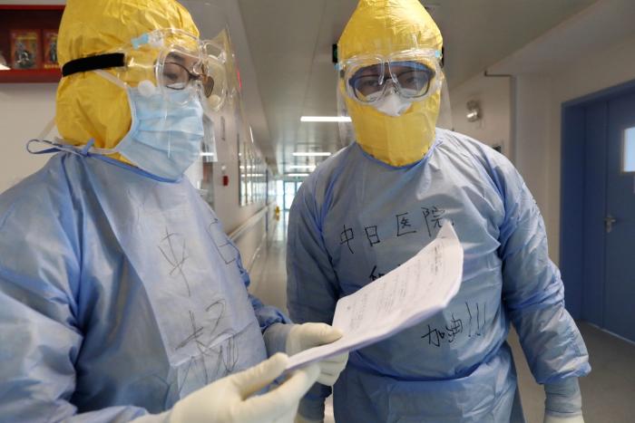 国家利益为先，这是最需要我们的时候”