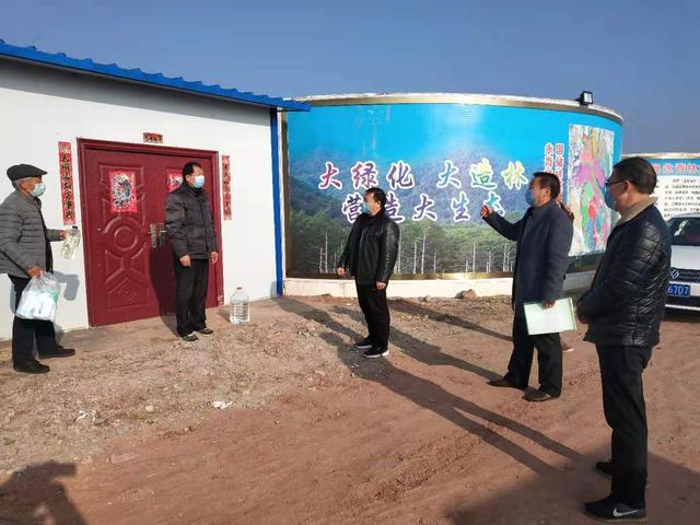 内乡县统筹推进疫情防控与造林绿化工作