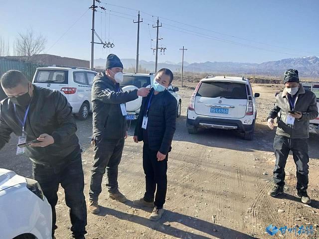 甘州区抗疫不放松 绿化不误时