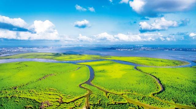 海南：精心呵护青山绿水、碧海蓝天这个最大本钱