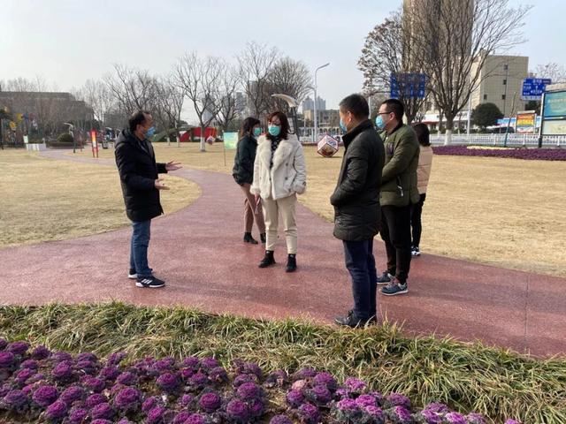 抢抓时机 提标增彩----漯河市园林绿化养护中心全力以赴推进春季绿化养护工作