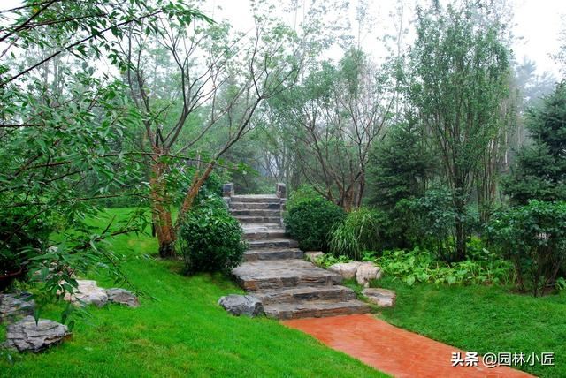 园林景观中,叠山置石——景石摆放案例分析 园林景观中,叠山置石——景石摆放案例分析