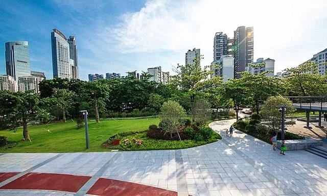 中国绿化“最好”的城市，覆盖率达40.08%，被称为中国绿都