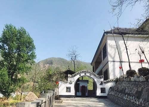 桃红丰阳城，先来云赏春，疫情过后再一起撒欢儿