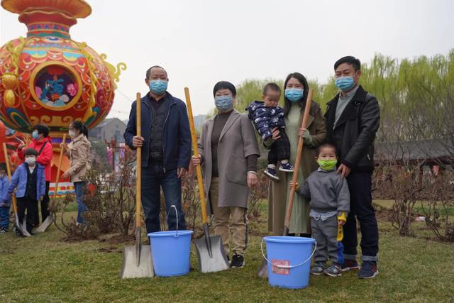 别让地球去流浪，线上云种树，绿色满长安！