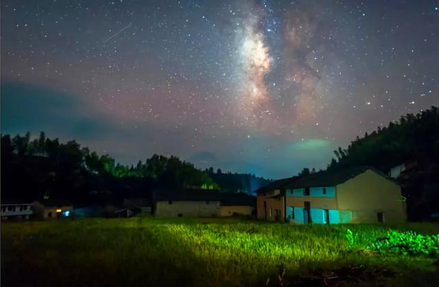 在路上 | 到高田坑赴梨花之约 在路上 | 到高田坑赴梨花之约