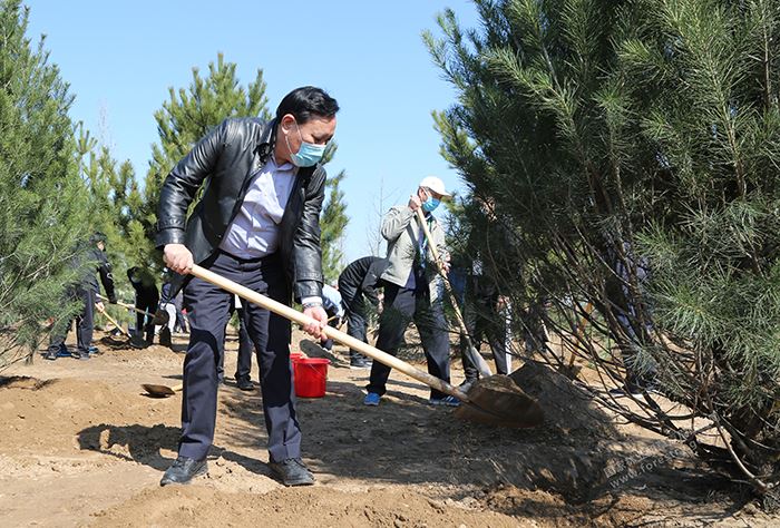 2020年共和国部长义务植树活动在京举行