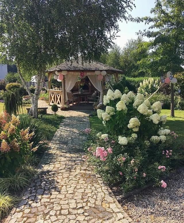 不同环境应该怎么样布置花境？