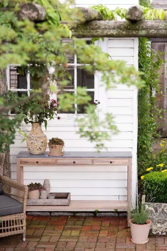 花园的设计不只是提供赏花赏月，更需要的是藏的了秘密的花园