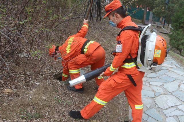 [最美林业故事]春季森林防火期，记者走进森林消防员的一天