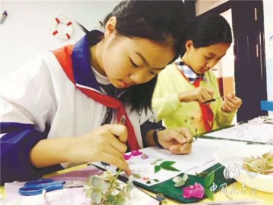 压花手作，让花店生意翻番 