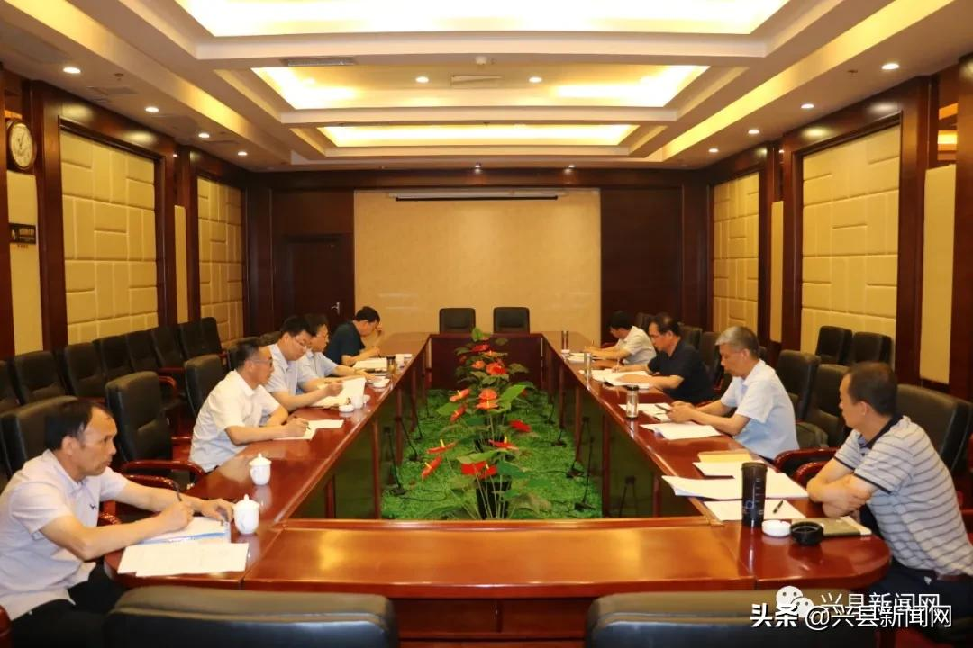 省自然资源厅党组成员、省绿化委副主任张云龙调研兴县地质灾害防治工作