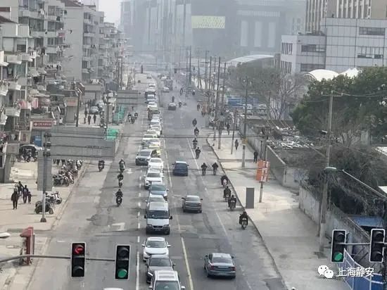 不止是变宽！增植绿化景观、设置休闲设施……静安这条修建于1936年的马路变得更好看了！‖精品小马路