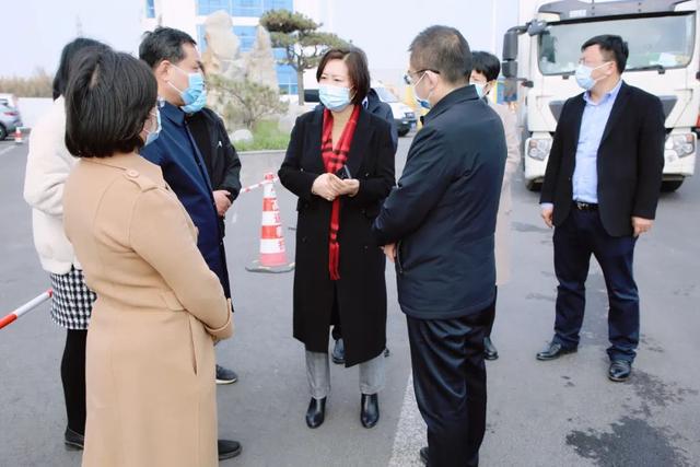 徐立娟现场调研京沪高速出口及沿线环境综合整治和绿化提升工作