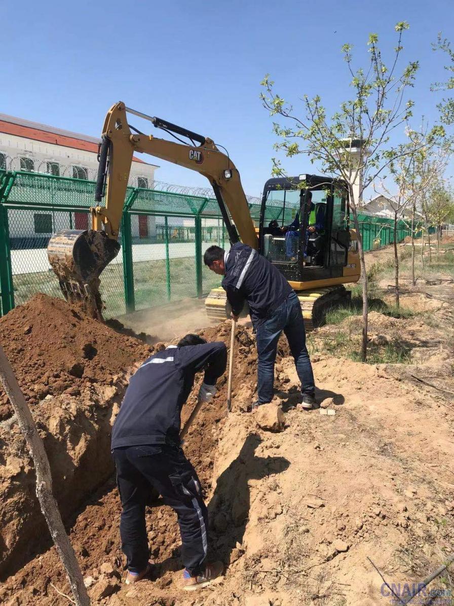 富蕴机场绿化美化成效显著