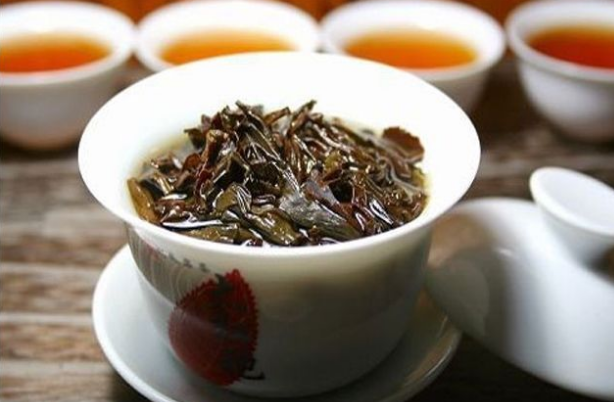 爱养花就别扔掉这些“废弃物”，简单一处理，杀虫增肥特好用