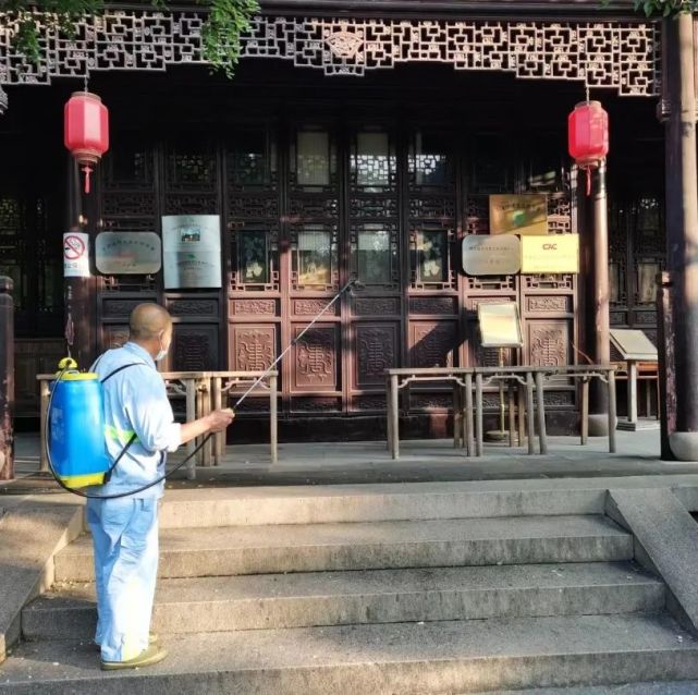 全区公园共接待游客17.7万人次！绿化保障中有他们的身影