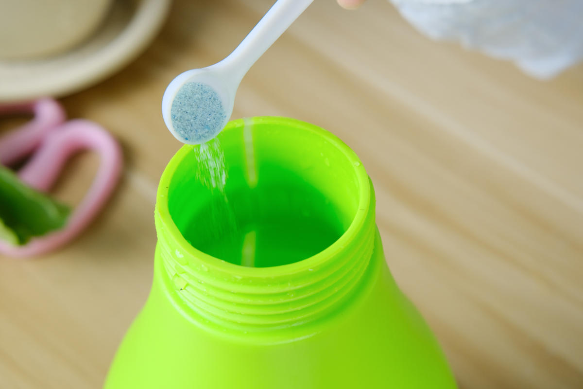 施肥要掌握好度，学会正确施肥，植物才能花开爆盆