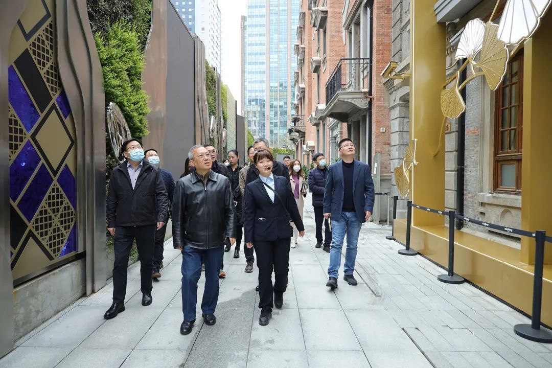 市绿化和市容管理局赴静安开展景观管理工作调研