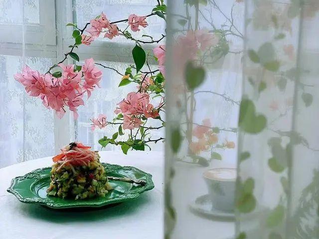 三角梅有“四怕”，做错了只长叶不开花，赶紧纠正，才不耽误花期