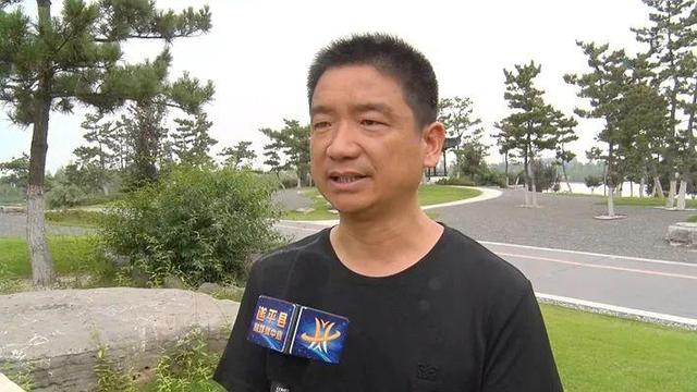 战高温，护绿色！遂平县园林绿化养护中心强化夏季绿化管护工作