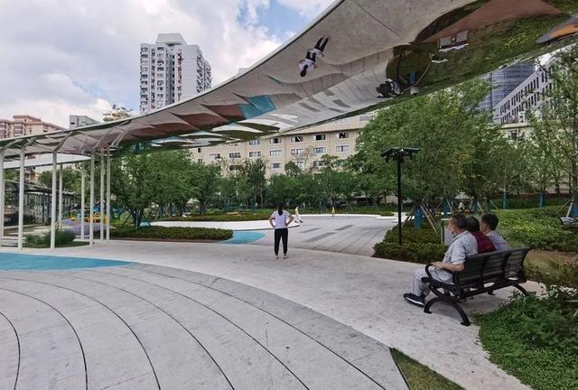 这个“私家花园”突然开放！上海有390座口袋公园，街拍打卡不输武康路