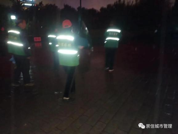 园林绿化整治不停步 城市景观形象再提升