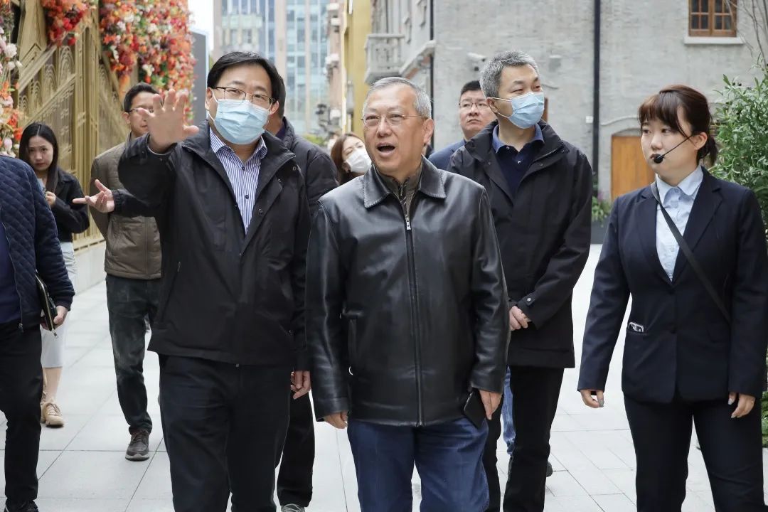 市绿化和市容管理局赴静安开展景观管理工作调研