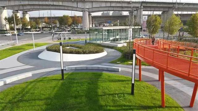 口袋公园建到家门口 城市绿道串起上班回家路