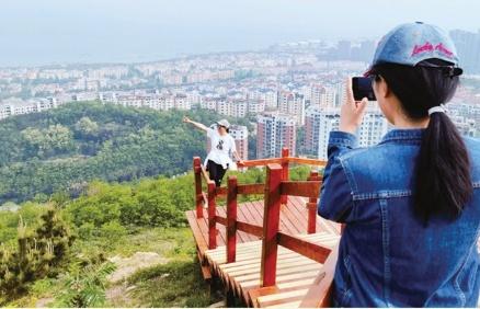 青岛：50万株乡土树种“回归”，公园城市“增绿”又“添彩”