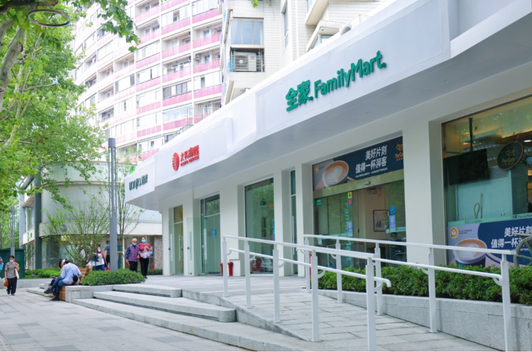 高质量发展看徐汇｜扮靓微空间，城市绿化如此拼颜值