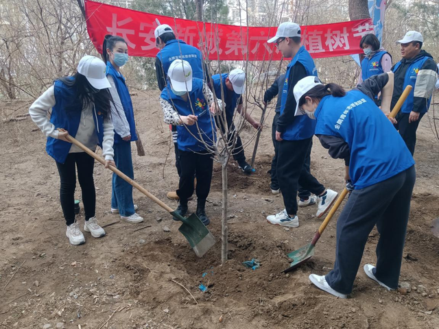 丰台区青塔街道开展植树节新时代文明实践志愿服务活动