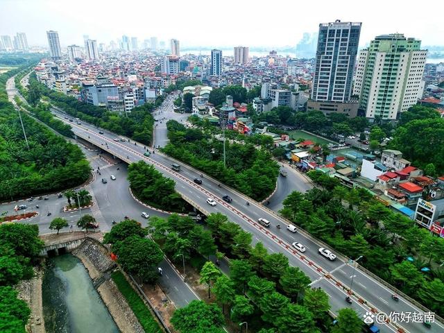 越南各省市着力增加城市绿化面积